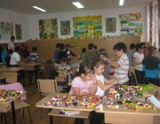 SUNT ACTIV ALATURI DE SETS!