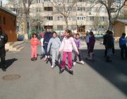 SA NE INTRECEM PE ROLE